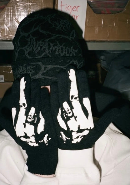 INFAMOUS ENTANGLED BEANIE